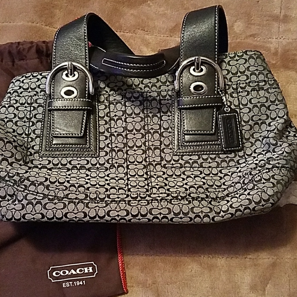 Authentic COACH small purse